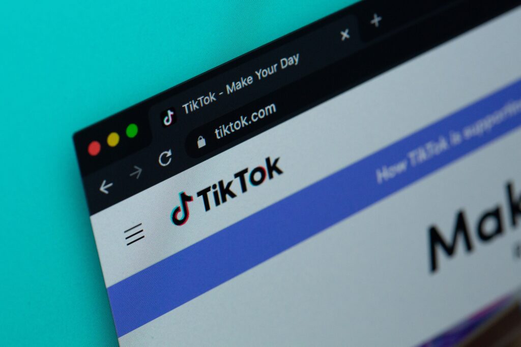 Get TikTok account, thread account blue badge verification for